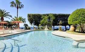 Grand Hotel Ambasciatori Sorrento 5*